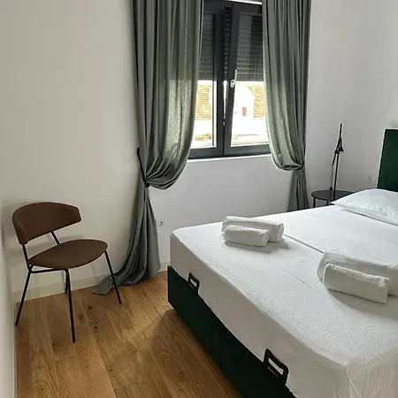 Klariss Apartment *